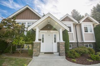 Photo 2: 691 FIRDALE Street in Coquitlam: Central Coquitlam House for sale : MLS®# R2101344