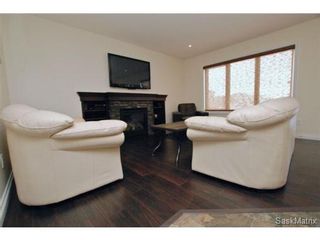 Photo 4: 5201 ANTHONY Way in Regina: Lakeridge Single Family Dwelling for sale (Regina Area 01)  : MLS®# 485817