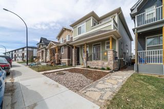Photo 2: 276 Lucas Avenue NW in Calgary: Livingston Detached for sale : MLS®# A2126151