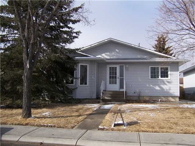Main Photo: 327 TANNER Drive SE: Airdrie Residential Detached Single Family for sale : MLS®# C3514009