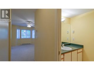 Photo 5: 680 Doyle Avenue Unit# 106 in Kelowna: House for sale : MLS®# 10313086