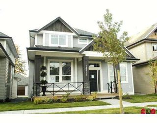 Photo 1: 14529 59B Avenue in Surrey: Sullivan Station House for sale in "Sullivan Heights" : MLS®# F2723390