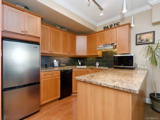 Photo 6: 206 2326 Harbour Rd in Sidney: Si Sidney North-East Condo for sale : MLS®# 841472