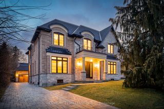 Main Photo: 501 Avonwood Drive in Mississauga: Mineola House (2-Storey) for sale : MLS®# W8117740