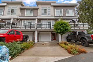 Photo 2: 9 8413 MIDTOWN Way in Chilliwack: Chilliwack Proper South Townhouse for sale in "MIDTOWN" : MLS®# R2822431