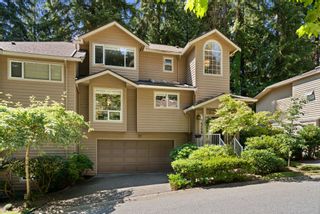 Photo 1: 27 DEERWOOD Place in Port Moody: Heritage Mountain Townhouse for sale in "HERITAGE GREEN" : MLS®# R2716585