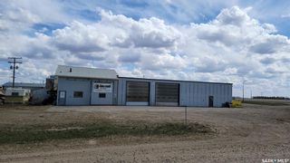 Photo 1: 305 2nd Avenue South in Unity: Commercial for sale : MLS®# SK894934