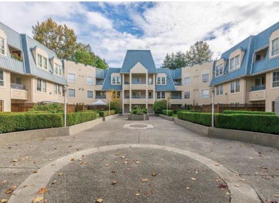 Main Photo: 215 295 SCHOOLHOUSE Street in Coquitlam: Maillardville Condo for sale in "Chateau Royale" : MLS®# R2427440