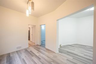 Photo 5: 698 Aberdeen Avenue in Winnipeg: North End Residential for sale (4A)  : MLS®# 202225464