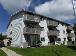 Main Photo: 302 114 Mount Pleasant Drive: Camrose Apartment for sale : MLS®# A2131973