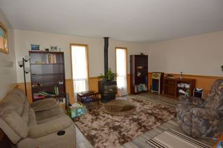 Photo 6: 1453 WALNUT Street: Telkwa House for sale in "Woodland Park" (Smithers And Area)  : MLS®# R2809136
