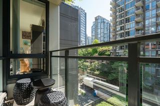 Photo 4: 508 1082 SEYMOUR Street in Vancouver: Downtown VW Condo for sale in "Freesia" (Vancouver West)  : MLS®# R2816880