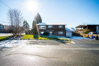 Photo 1: 46720 BRICE Road in Chilliwack: Fairfield Island House for sale : MLS®# R2676218