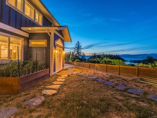 Main Photo: 3602 Overlook Dr in Nanaimo: Na Hammond Bay House for sale : MLS®# 956910