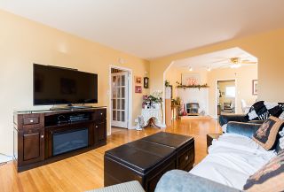 Photo 10: 557 E 56TH Avenue in Vancouver: South Vancouver House for sale (Vancouver East)  : MLS®# R2385991
