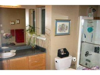 Photo 8: 204 627 Brookside Rd in VICTORIA: Co Latoria Condo for sale (Colwood)  : MLS®# 526483