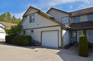 Photo 1: 42 735 PARK Road in Gibsons: Gibsons & Area Townhouse for sale in "SHERWOOD GROVE" (Sunshine Coast)  : MLS®# R2208611