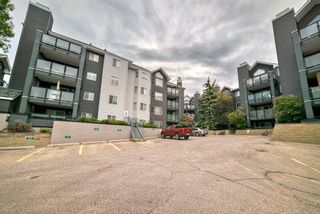 Photo 3: 411 20 Sierra Morena Mews SW in Calgary: Signal Hill Apartment for sale : MLS®# A2143900