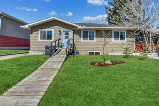 Main Photo: 35 Fairview Drive SE in Calgary: Fairview Detached for sale : MLS®# A1204894