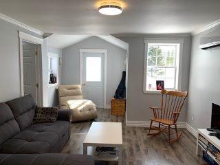 Photo 12: 253 McGee Street in Springhill: 102S-South Of Hwy 104, Parrsboro and area Residential for sale (Northern Region)  : MLS®# 202102587