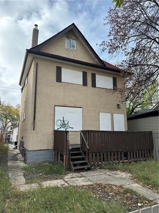 Photo 1: 306 College Avenue in Winnipeg: North End Residential for sale (4A)  : MLS®# 202401890