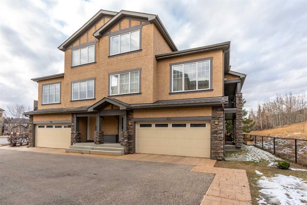 Main Photo: 402 10 Discovery Ridge Hill SW in Calgary: Discovery Ridge Row/Townhouse for sale : MLS®# A2094994