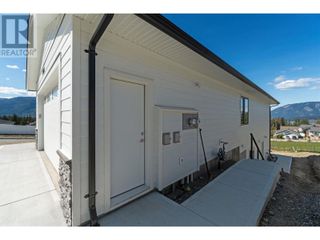 Photo 42: 1021 16 Avenue SE in Salmon Arm: House for sale : MLS®# 10310956
