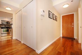 Photo 8: 408 2201 PINE Street in Vancouver: Fairview VW Condo for sale in "MERIDIAN COVE" (Vancouver West)  : MLS®# V660401