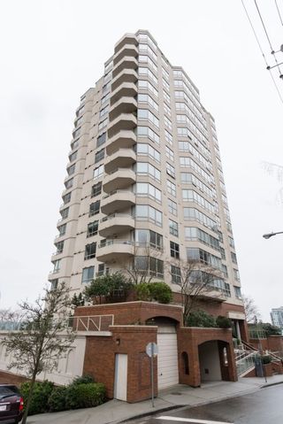 Photo 13: 300 328 CLARKSON Street in New Westminster: Downtown NW Condo for sale in "Highbourne Tower" : MLS®# R2140340