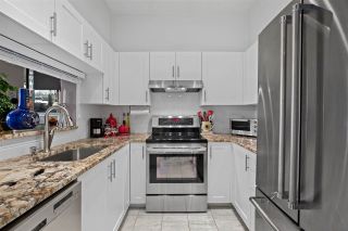 Photo 6: 411 2105 W 42ND Avenue in Vancouver: Kerrisdale Condo for sale in "The Brownstone" (Vancouver West)  : MLS®# R2387494