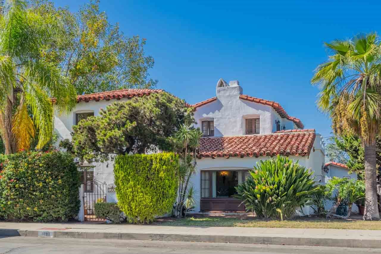 Main Photo: HILLCREST House for sale : 3 bedrooms : 1290 Upas St in San Diego