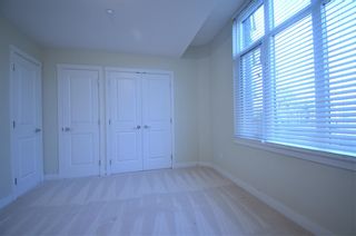 Photo 10: 301 14824 NORTH BLUFF Road: White Rock Condo for sale in "The BELAIRE" (South Surrey White Rock)  : MLS®# R2749208