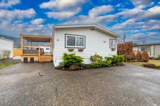 Photo 1: 55 5742 UNSWORTH Road in Chilliwack: Sardis South Manufactured Home for sale in "CEDAR GROVE MOBILE HOME PARK" (Sardis)  : MLS®# R2751232