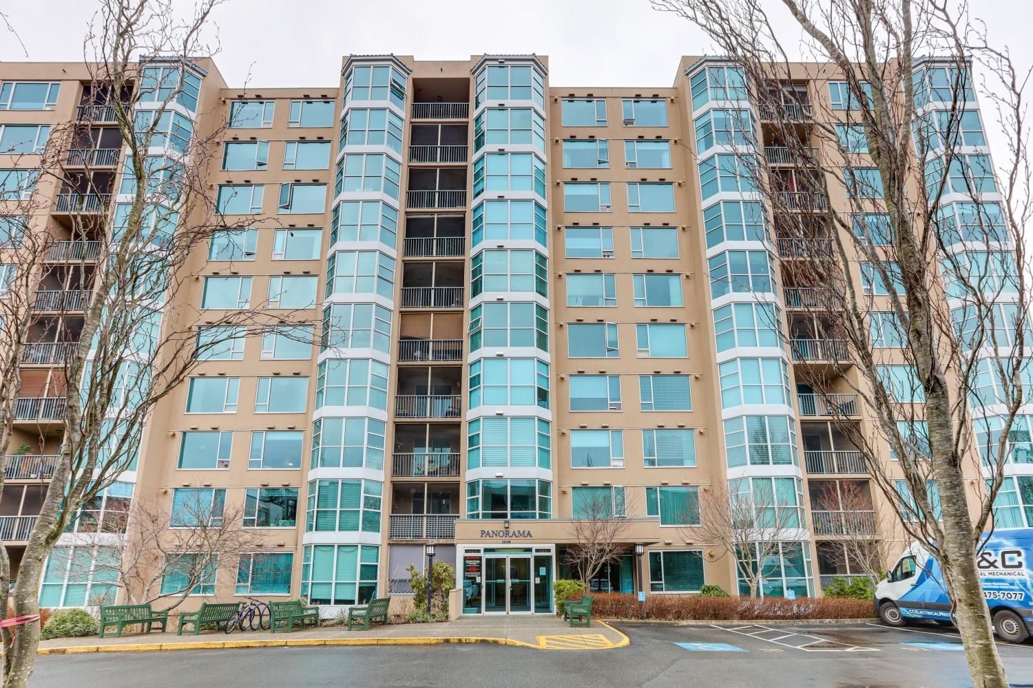 Main Photo: 206 12148 224 Street in Maple Ridge: East Central Condo for sale in "Panoramo" : MLS®# R2663040