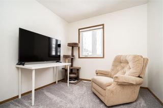 Photo 16: Townhouse Condo in St Vital in Winnipeg: House for sale