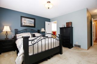 Photo 8: 3702 HARWOOD Crescent in Abbotsford: Central Abbotsford House for sale : MLS®# R2174121
