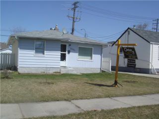 Photo 17: 2001 Alexander Avenue in WINNIPEG: Brooklands / Weston Residential for sale (West Winnipeg)  : MLS®# 1006633
