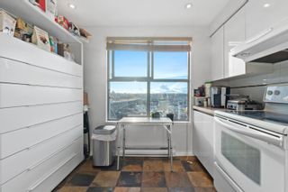 Photo 12: 1905 1500 HOWE Street in Vancouver: Yaletown Condo for sale in "THE DISCOVERY" (Vancouver West)  : MLS®# R2754892
