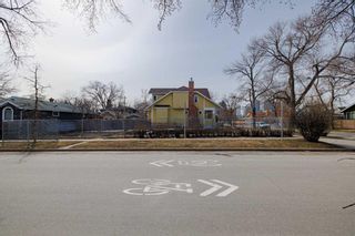 Photo 9: 820 1 Street NW in Calgary: Crescent Heights Residential Land for sale : MLS®# A2123676