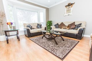 Photo 3: 9617 152B Street in Surrey: Guildford House for sale (North Surrey)  : MLS®# R2168626