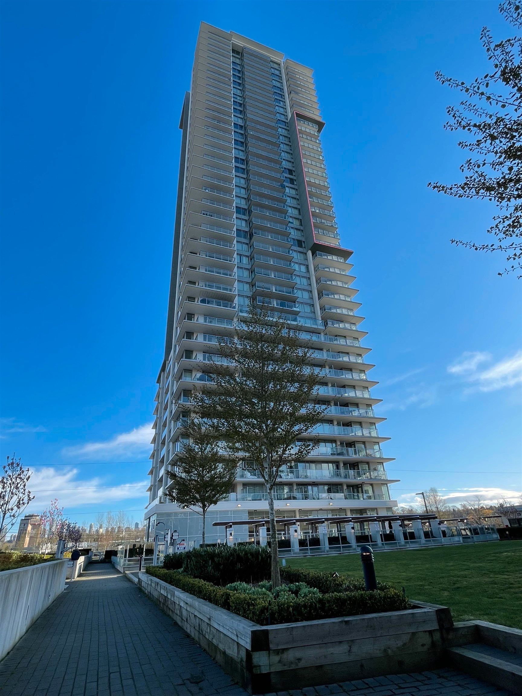 Photo 1: Photos: 2902 2388 MADISON AVENUE in Burnaby: Brentwood Park Condo for sale (Burnaby North)  : MLS®# R2675718