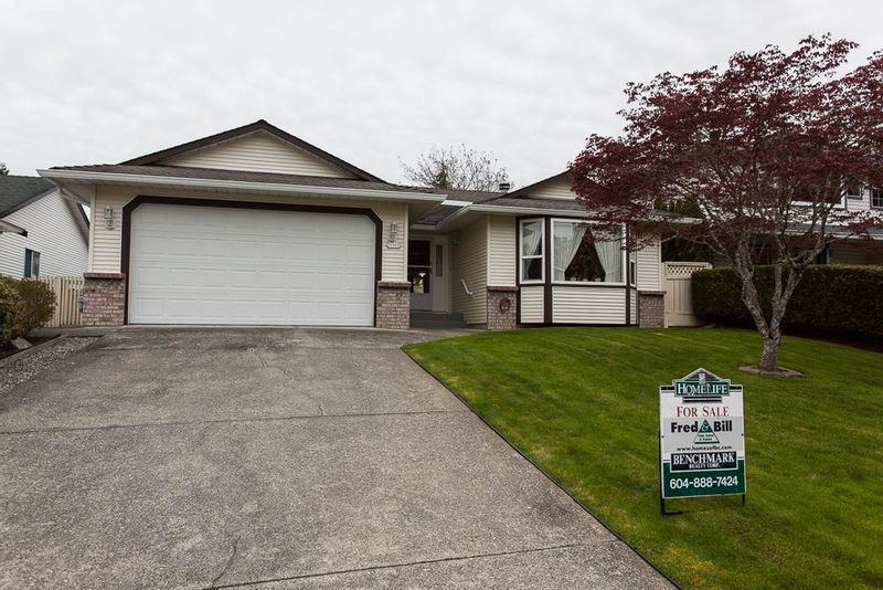 FEATURED LISTING: 21583 93B Avenue Langley