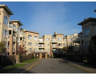 Photo 1: 313 2551 PARKVIEW Lane in Port_Coquitlam: Central Pt Coquitlam Condo for sale (Port Coquitlam)  : MLS®# V676885