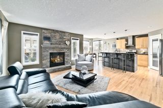 Photo 1: 32 Cougar Ridge Link SW in Calgary: Cougar Ridge Detached for sale : MLS®# A1219383