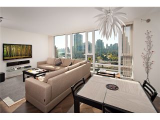 Photo 4: # 1807 918 COOPERAGE WY in Vancouver: Yaletown Condo for sale (Vancouver West)  : MLS®# V1006195