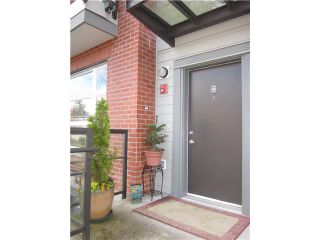 Photo 1: 202 5632 KINGS Road in Vancouver: University VW Townhouse for sale in "GALLERIA" (Vancouver West)  : MLS®# V879707