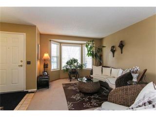 Photo 4: 118 MARTIN CROSSING Court NE in Calgary: Martindale House for sale : MLS®# C4050073