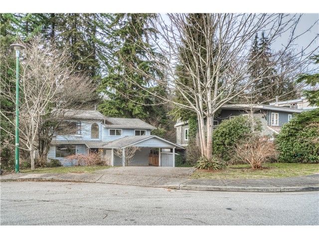 Main Photo: 578 BOLE Court in Coquitlam: Coquitlam West House for sale in "COQUITLAM WEST" : MLS®# V1117882