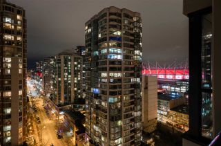 Photo 16: 1901 909 MAINLAND Street in Vancouver: Yaletown Condo for sale in "YALETOWN PARK II" (Vancouver West)  : MLS®# R2239205