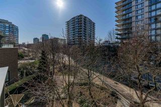 Photo 19: 303 170 W 1ST Street in North Vancouver: Lower Lonsdale Condo for sale in "ONE PARK LANE" : MLS®# R2448628